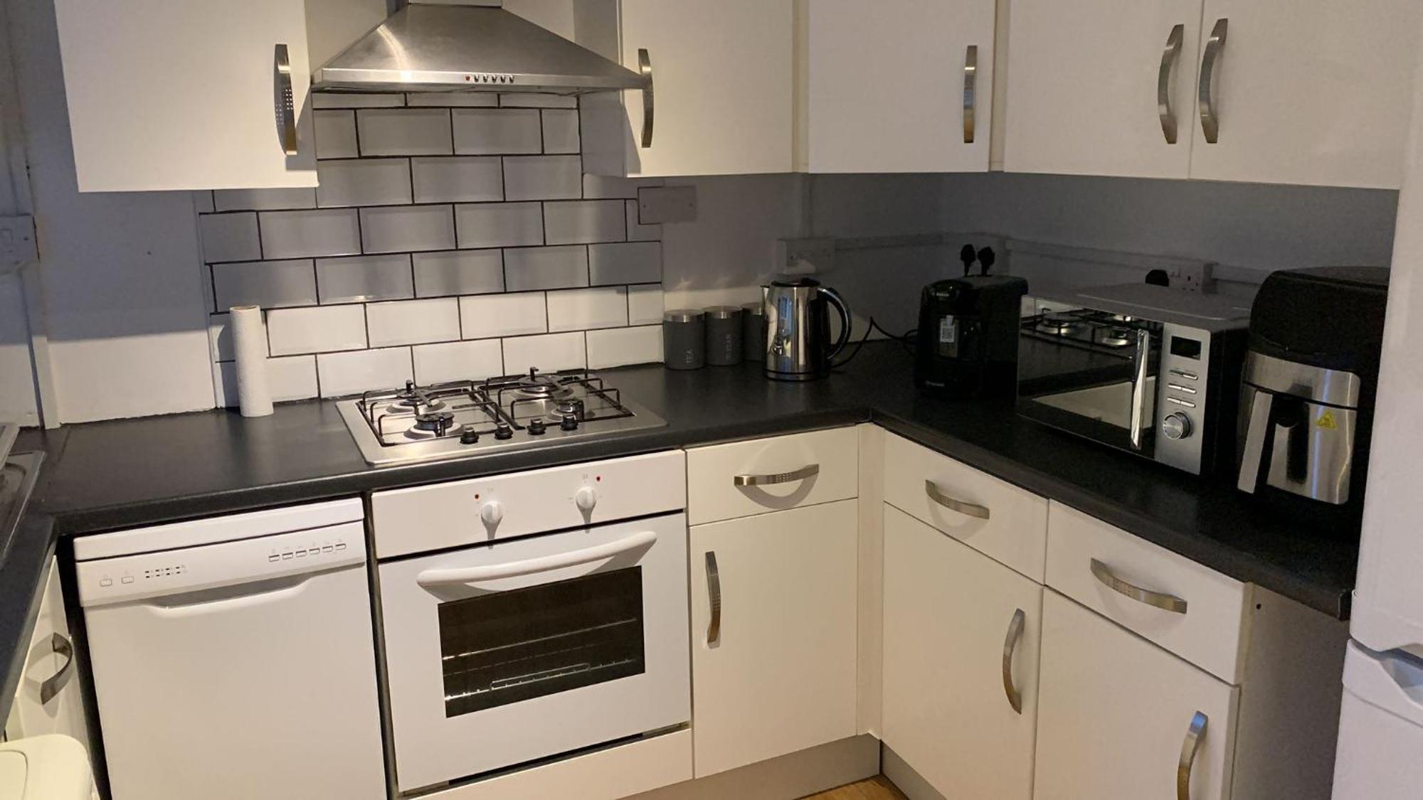 Stylish Near Shopping Dining - Book Summer Now * Nottingham